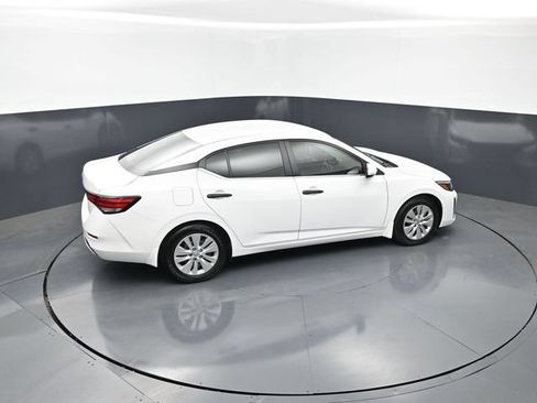 Used 2025 Nissan Sentra S FWD image 21