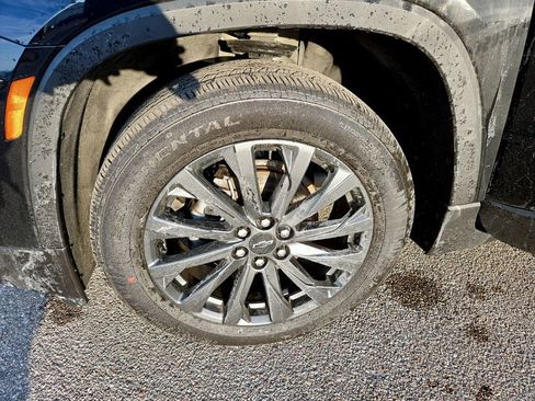 Used 2023 Chevrolet Traverse RS w/ LPO, Floor Liner Package image 38