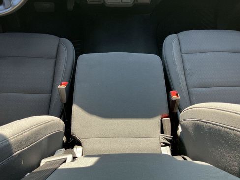 Used 2023 Chevrolet Silverado 1500 Custom RWD image 19