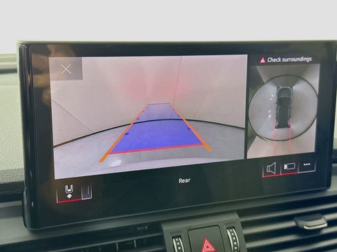 Certified 2025 Audi Q5 e Premium Plus w/ Premium Plus Package image 15