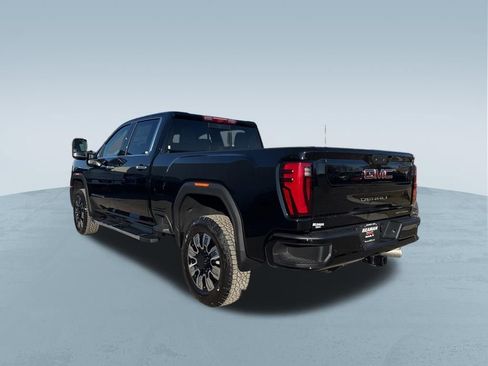 New 2026 GMC Sierra 2500 Denali w/ Denali Reserve Package image 6