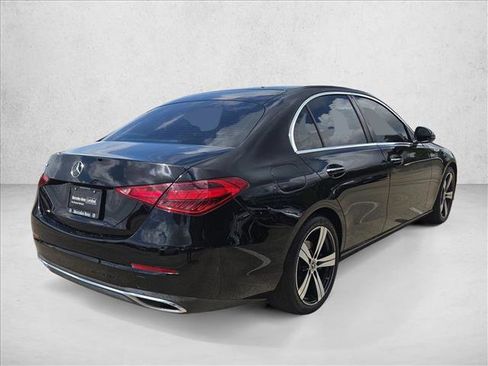 Used 2022 Mercedes-Benz C 300 Sedan image 5