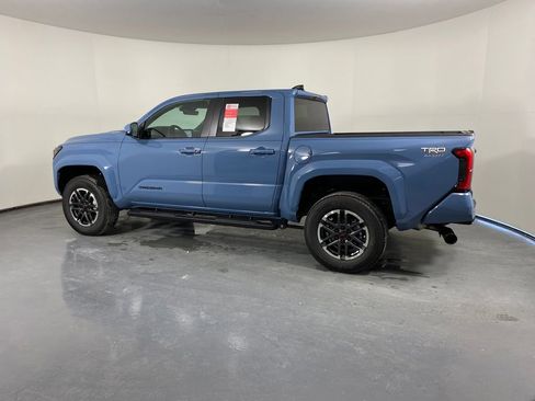 New 2026 Toyota Tacoma TRD Sport image 6