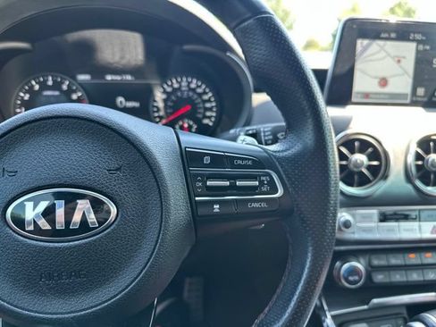 Used 2021 Kia Stinger GT1 RWD image 22