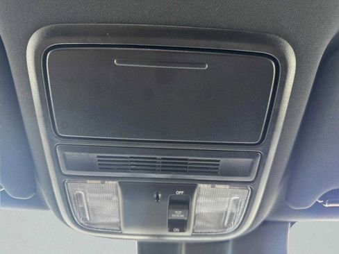 Used 2022 Honda Pilot Sport image 33