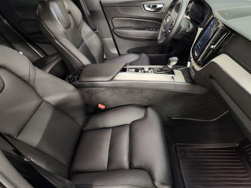 Used 2020 Volvo XC60 T5 Inscription w/ Protection Package Premier image 3