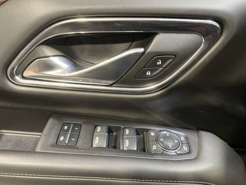 Used 2023 Chevrolet Tahoe High Country image 23