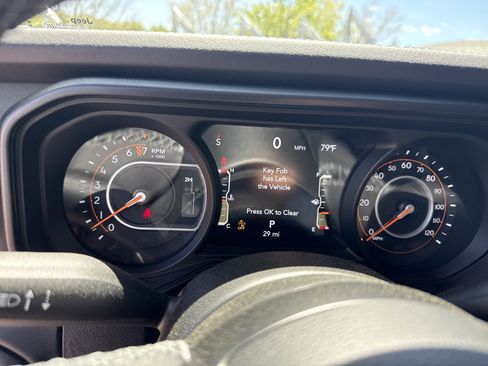 New 2026 Jeep Gladiator Mojave AWD/4WD image 32
