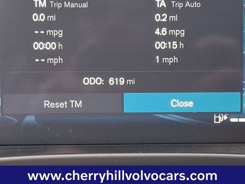 Certified 2026 Volvo XC40 B5 Ultra image 22