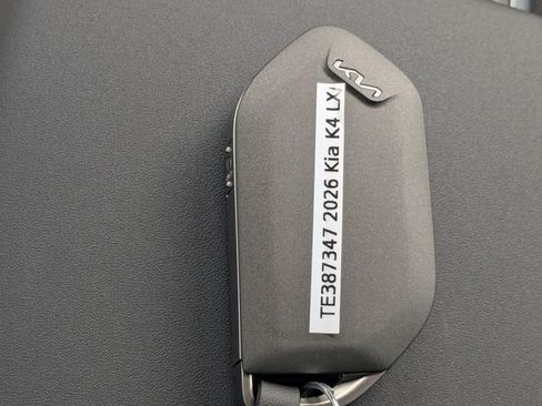 New 2026 Kia K4 FWD image 29