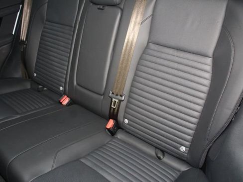 Used 2025 Land Rover Discovery Sport S image 24