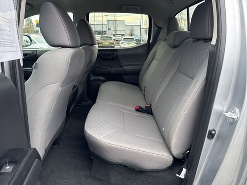 Used 2023 Toyota Tacoma SR AWD/4WD image 15