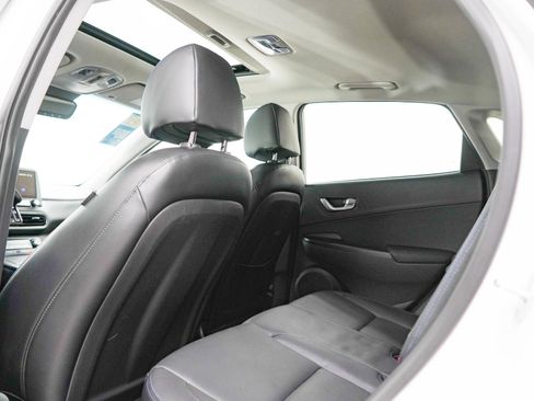 Certified 2023 Hyundai Kona Limited w/ Cargo Package FWD image 16