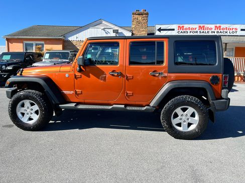 Used 2011 Jeep Wrangler Unlimited Sport image 8