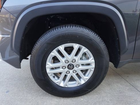 Used 2023 Toyota Tundra SR5 image 27