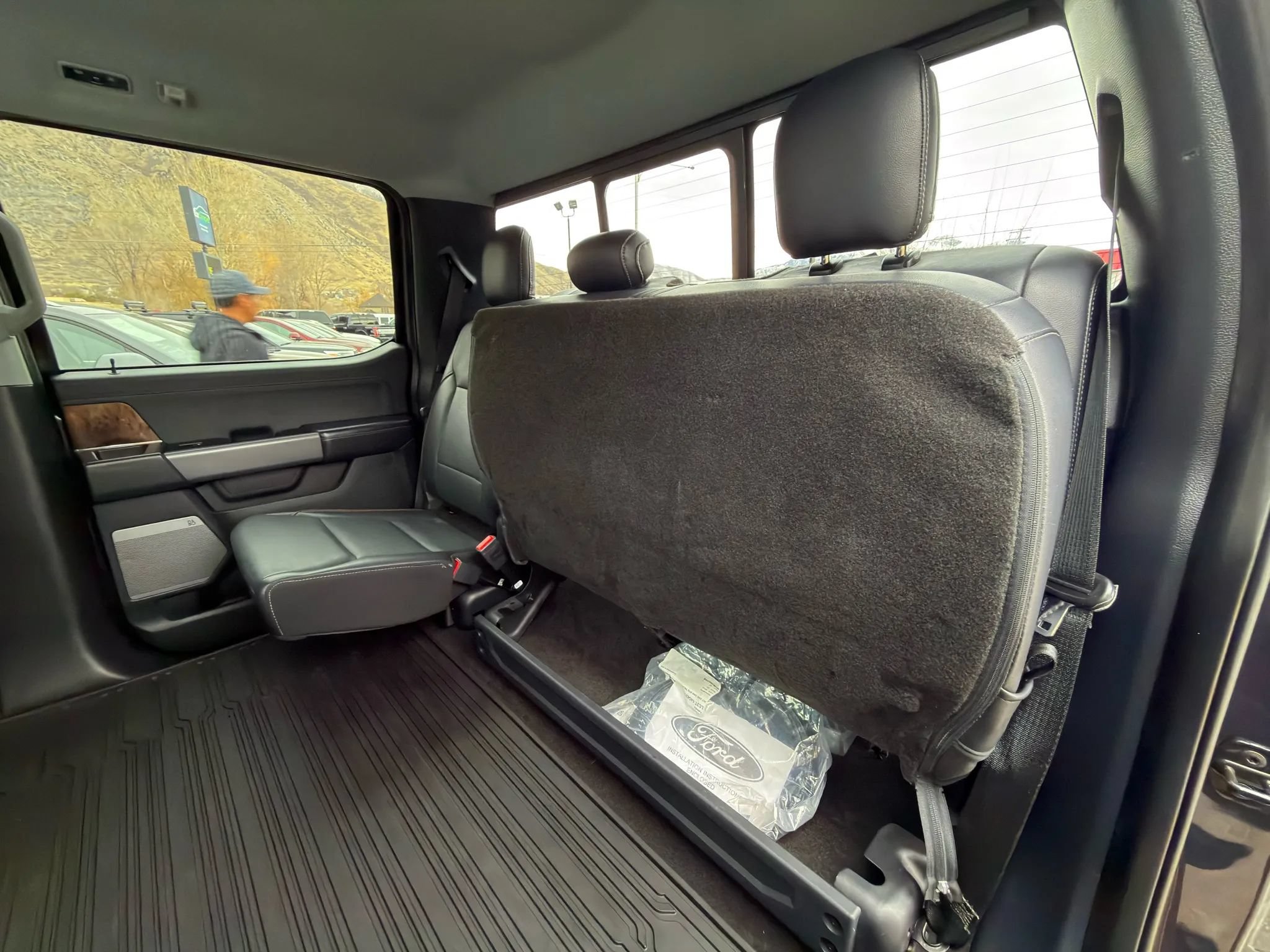 Used 2021 Ford F150 Lariat w/ Max Trailer Tow Package AWD/4WD image 11