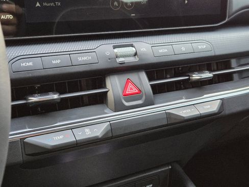 New 2025 Kia K4 GT-Line image 14