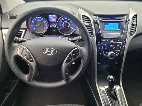 Used 2016 Hyundai Elantra GT image 22