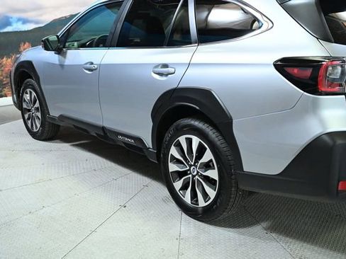 Certified 2025 Subaru Outback Limited image 8