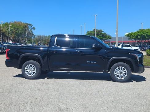 New 2026 Toyota Tundra SR5 image 4