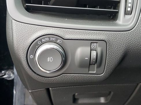 Used 2020 Buick Envision Premium w/ LPO, Cargo Package AWD/4WD image 23