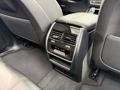 Used 2023 BMW X5 xDrive40i w/ Executive Package AWD/4WD image 21