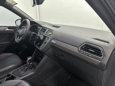 Used 2024 Volkswagen Tiguan SE R-Line w/ MDO Package, Three-Row FWD image 29