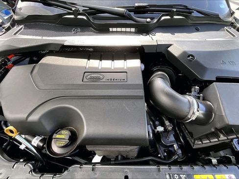 New 2026 Land Rover Range Rover Evoque S AWD/4WD image 11