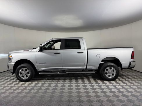 Certified 2026 RAM 2500 Big Horn AWD/4WD image 9