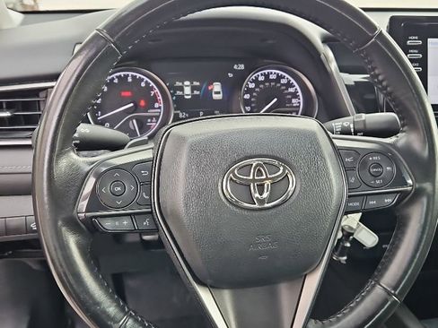 Used 2023 Toyota Camry SE AWD/4WD image 13