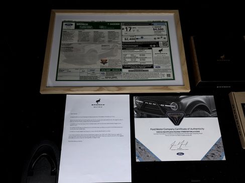 Used 2021 Ford Bronco First Edition image 40