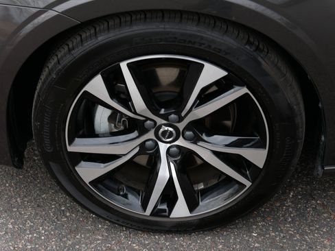 Used 2025 Volvo S60 B5 Core image 15