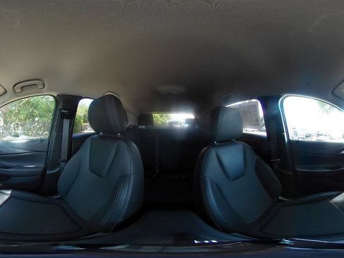 Used 2025 Buick Encore GX Preferred FWD image 43