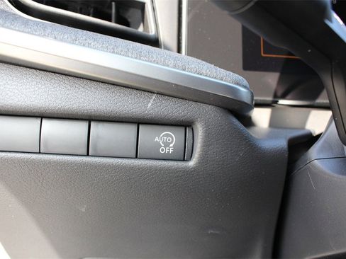 New 2025 Nissan Kicks SV w/ Charging Package image 14