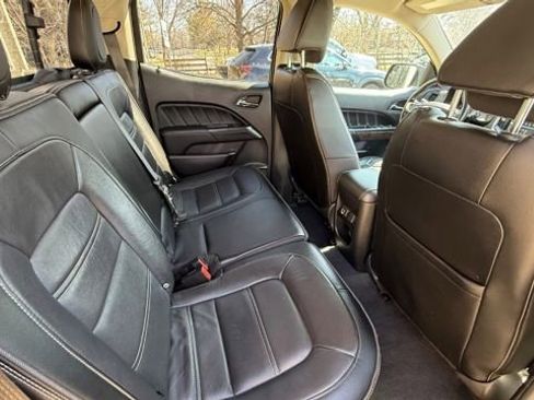 Used 2021 GMC Canyon Denali image 5