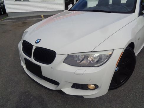 Used 2013 BMW 335i Convertible RWD image 22