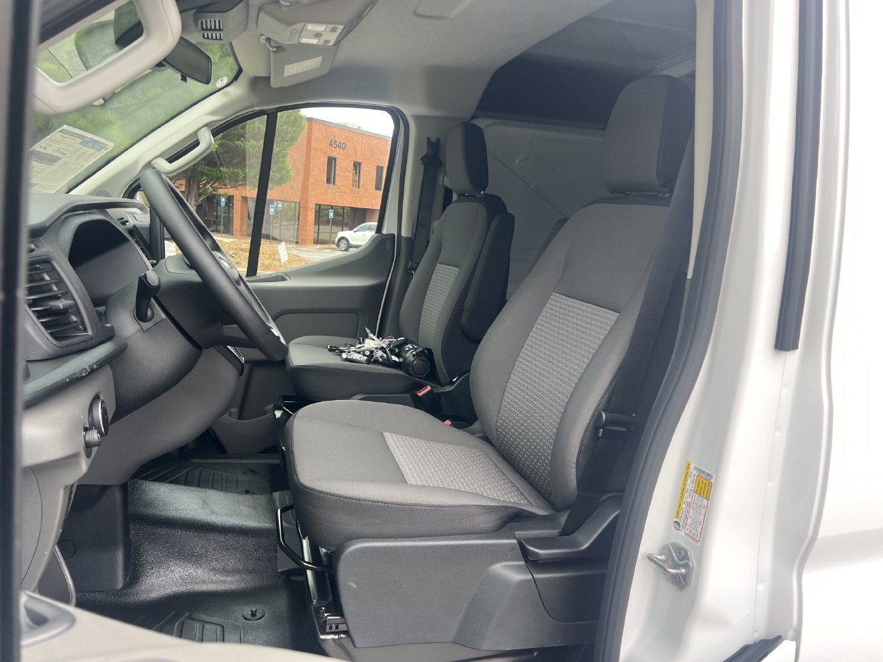 New 2027 Ford Transit 250 Low Roof w/ Load Area Protection Package RWD image 14