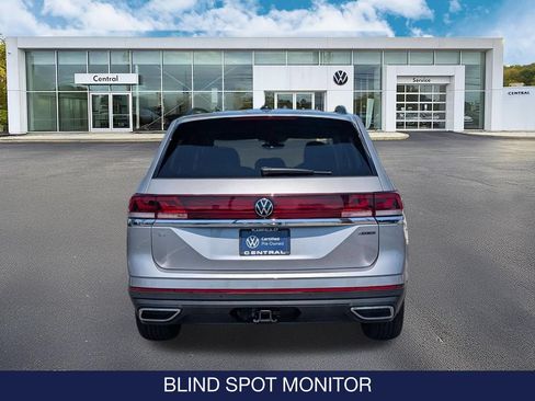 Used 2026 Volkswagen Atlas SE AWD/4WD image 7