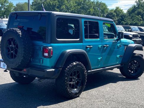Used 2024 Jeep Wrangler Unlimited Sport AWD/4WD image 12