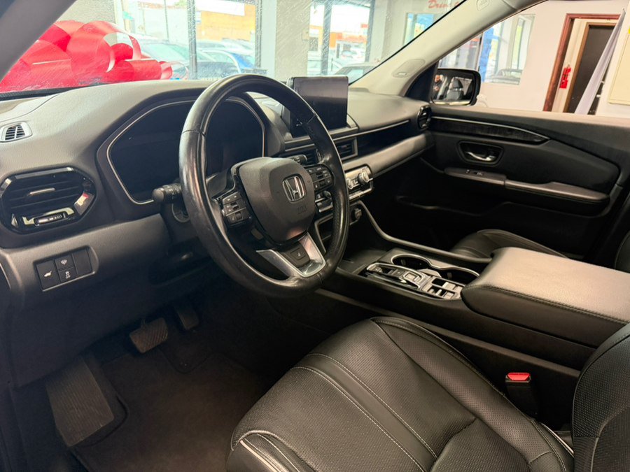 Used 2023 Honda Pilot Elite image 30