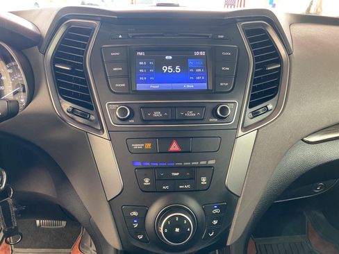 Used 2017 Hyundai Santa Fe Sport AWD/4WD image 21