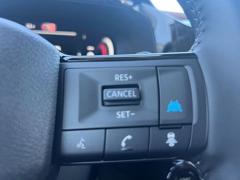 New 2026 Nissan Pathfinder Platinum image 12