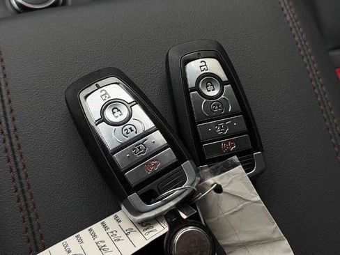 New 2026 Ford Explorer Active w/ Active Comfort Package RWD image 30