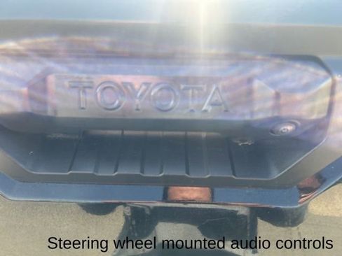 Used 2022 Toyota Tundra SR5 AWD/4WD image 24