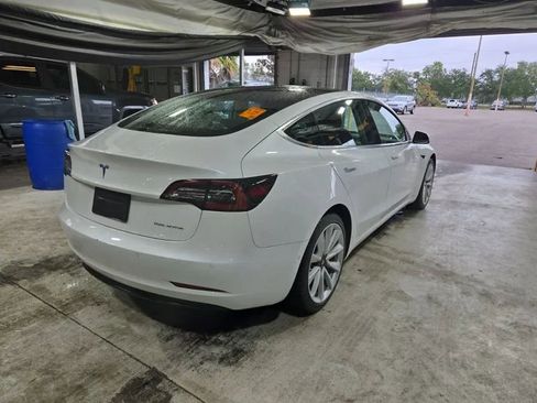Used 2019 Tesla Model 3 Long Range image 4