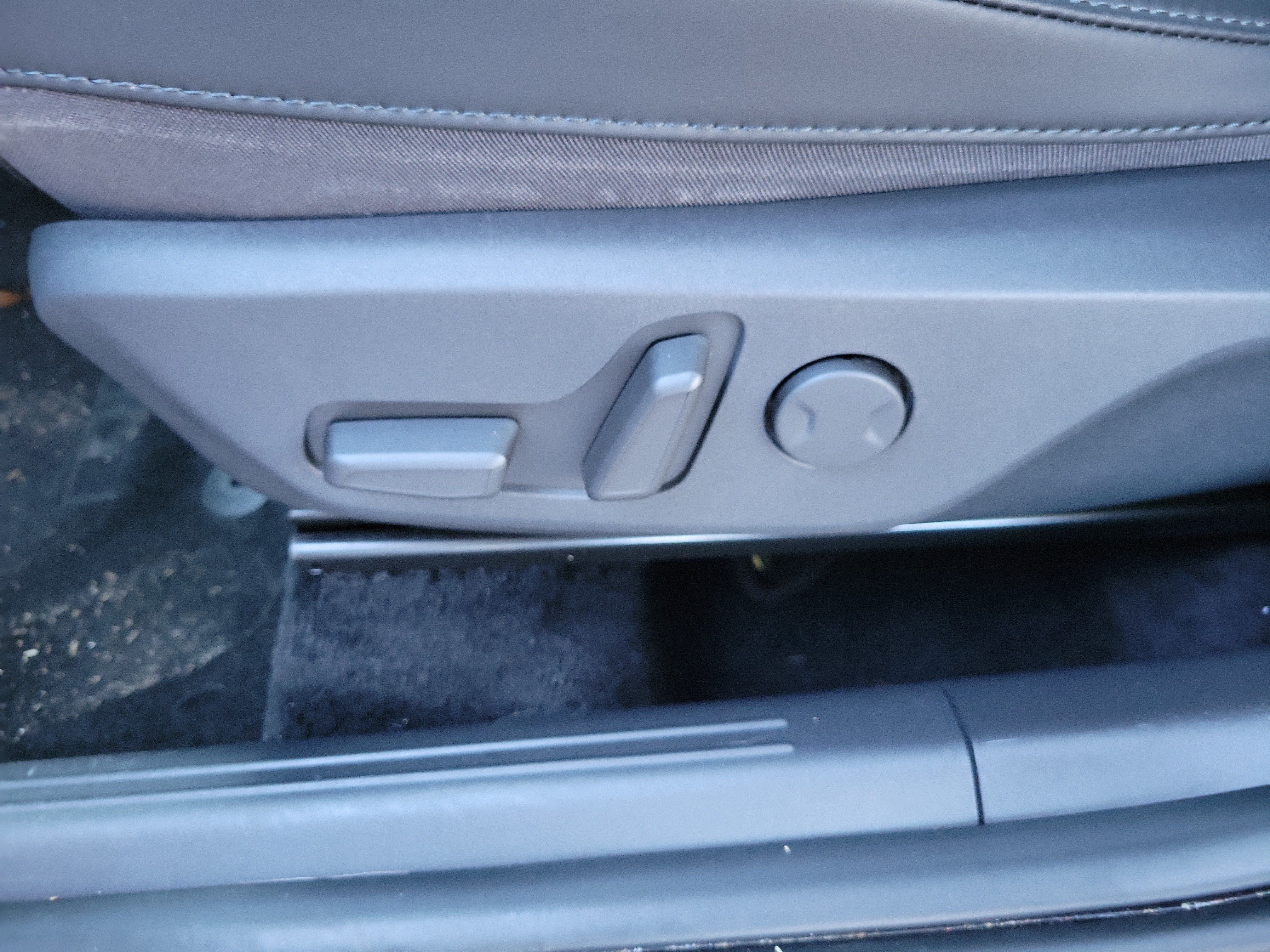 Certified 2023 Kia Niro FWD image 24