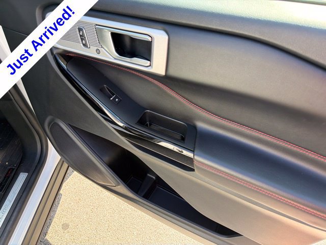 Used 2022 Ford Explorer ST-Line w/ Class IV Trailer Tow Package RWD image 14