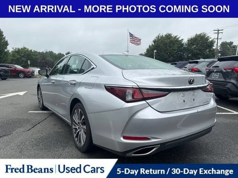 Used 2019 Lexus ES 350 w/ Premium Package FWD image 5