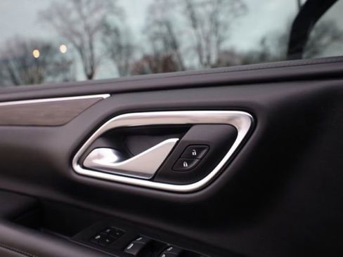 Used 2022 Chevrolet Tahoe LT image 19