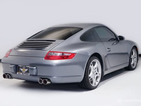 Used 2005 Porsche 911 Carrera RWD image 5